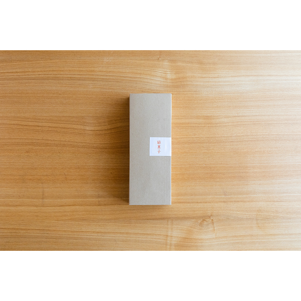 旅菓子bouroと嬉野茶のギフトボックス